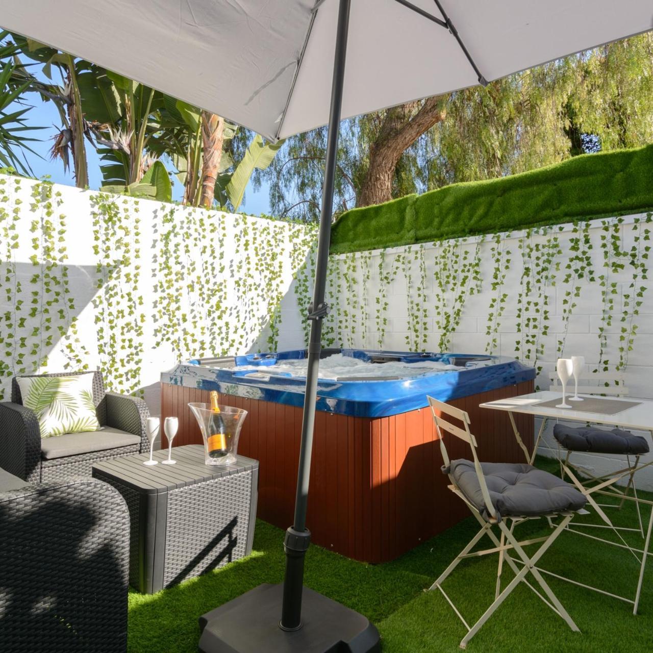 Lägenhet Chic Jacuzzi Y Playa Málaga